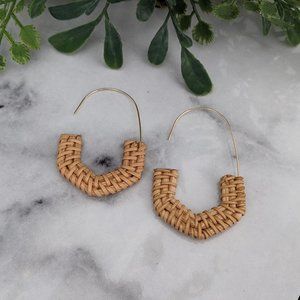 4/$15 NWOT Natural Rattan Straw Earrings